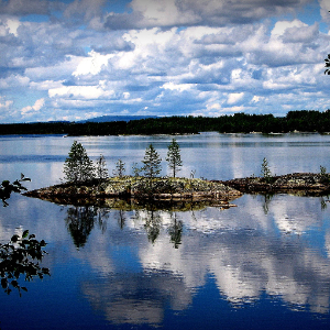 Isola nel lago
